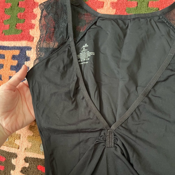 Mirella lace cap sleeve low v-back black ballet leotard Medium - Picture 4 of 6